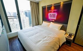 Epoch Hotel